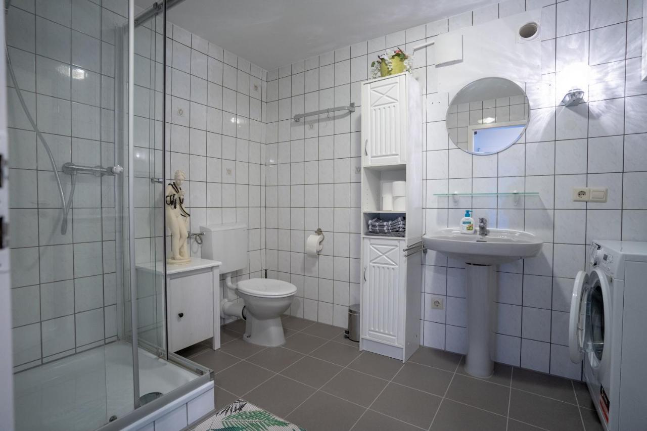 3-Zimmer Haus 85Qm Mit Balkon Bis Zu 8 Personen وينينغين المظهر الخارجي الصورة